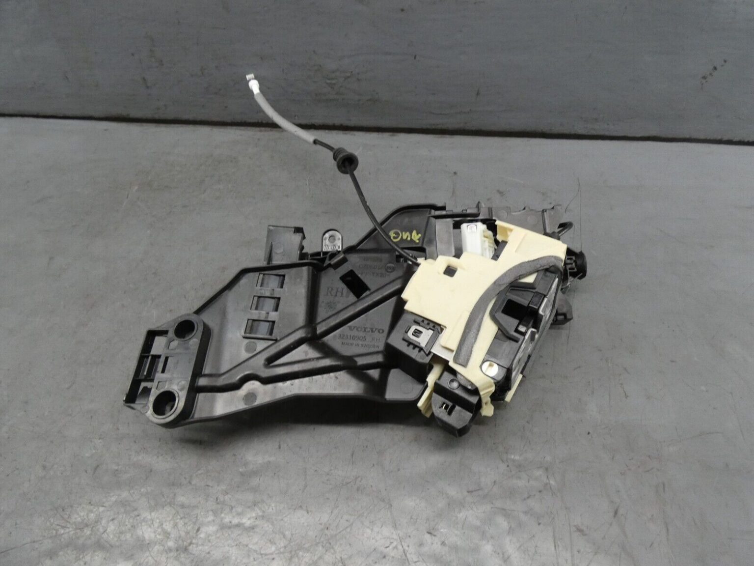 Volvo XC40 Drivers Offside Rear Door Lock Latch Motor 1.5 Auto 2021