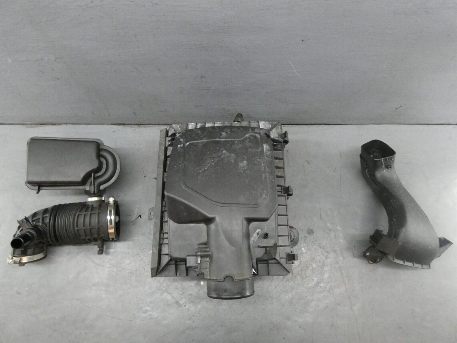 Ford Ranger Air Filter Housing Air Box 2.0TDCI.E 2021 JB3G 9600 AB