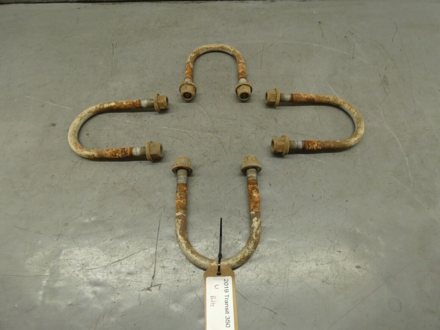 Ford Transit 350 U Bolt Bolts UBolts 2.0TDCI 2019 (SET OF FOUR) Chrispin's Used Car Spares