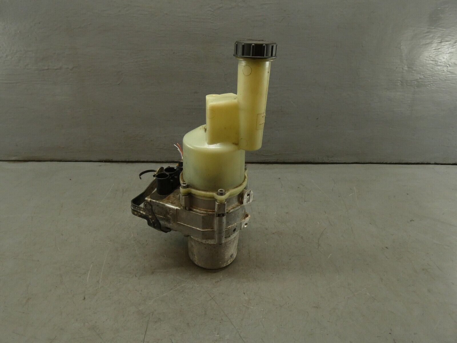 Peugeot Expert Power Steering Pump 1.5HDI 2020 PSA 9818127580