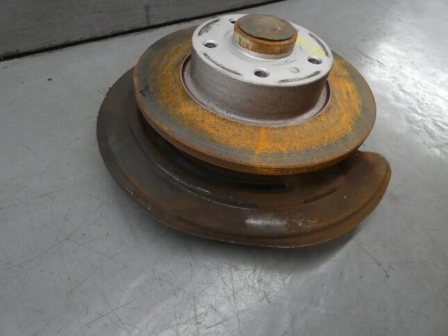 Renault Trafic Drivers Offside Rear Wheel Hub 2.0DCI 2021 - Chrispin's ...