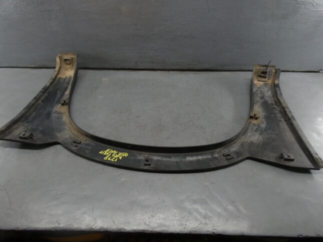 Iveco Daily Drivers Offside Rear Wheel Arch Trim Panel 2.3 2016 ...