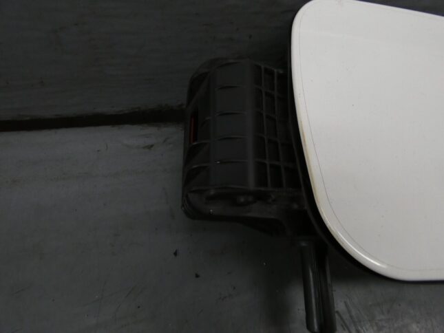 FUEL TANK HOUSING COVER WITH ADBLUE For FORD TRANSIT MK8 2.0 TDCi