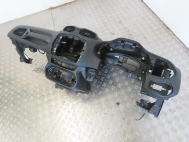 Jeep Renegade Dash Dashboard & Nearside Passenger Airbag 2016 - 00519833150