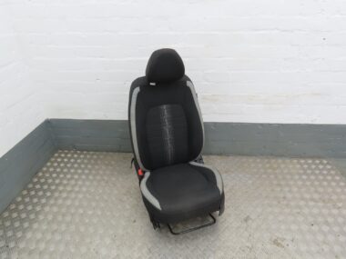 2022 Hyundai i10 5dr 1.0MPI Nearside Passenger Front Seat
