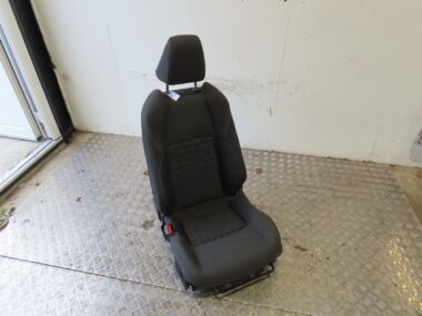 Toyota C-HR Passenger Nearside Front Seat 5dr 1.8VVTI 2021