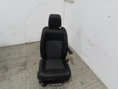 Vauxhall Vivaro Drivers Offside Front Seat 1.5CDTI 2021
