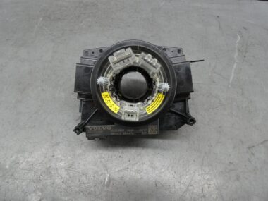 Volvo XC40 Drivers Steering Wheel Airbag Squib 1.5 Auto 2021 - 32275368